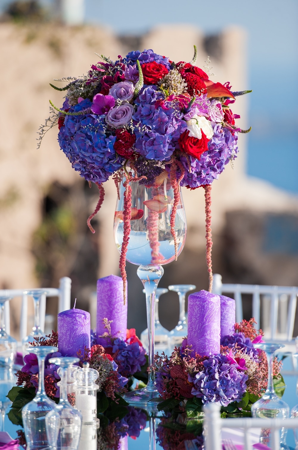 Glam Lebanese wedding in Santorini