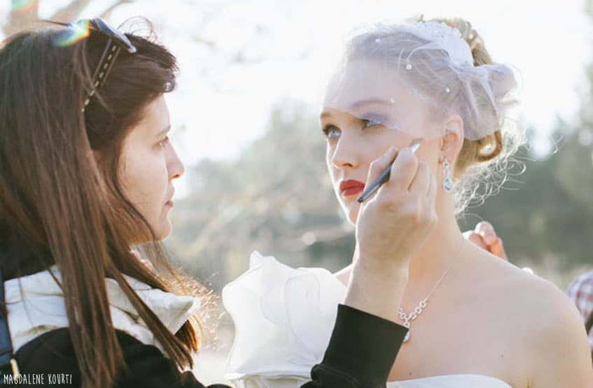 blonde bride with red lipstick