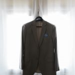 γκρί κοστούμι γαμπρού: Germanicos Bespoke Tailors