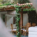 A “fresh” white & green garden wedding