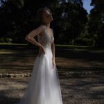 Stunning romantic wedding dresses by Eleni Kollarou